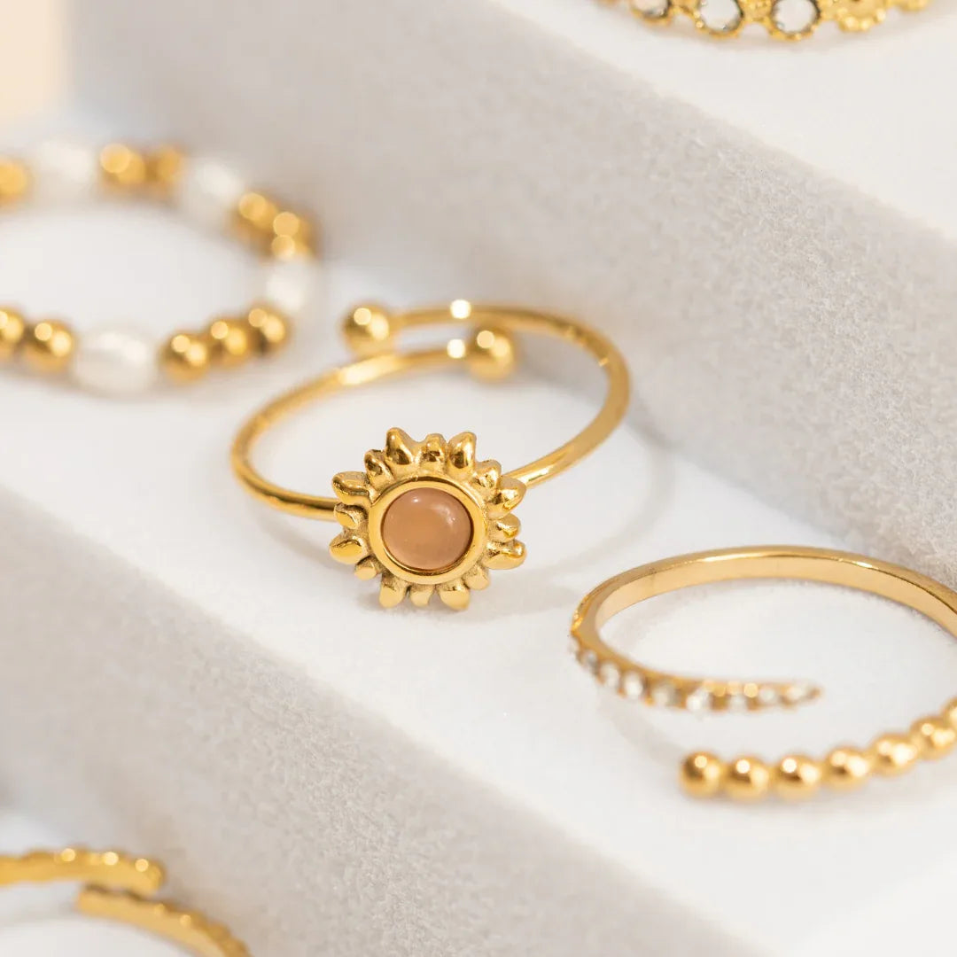 Sunny Adjustable Rings